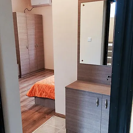 Studio Orange 아파트 네세부르